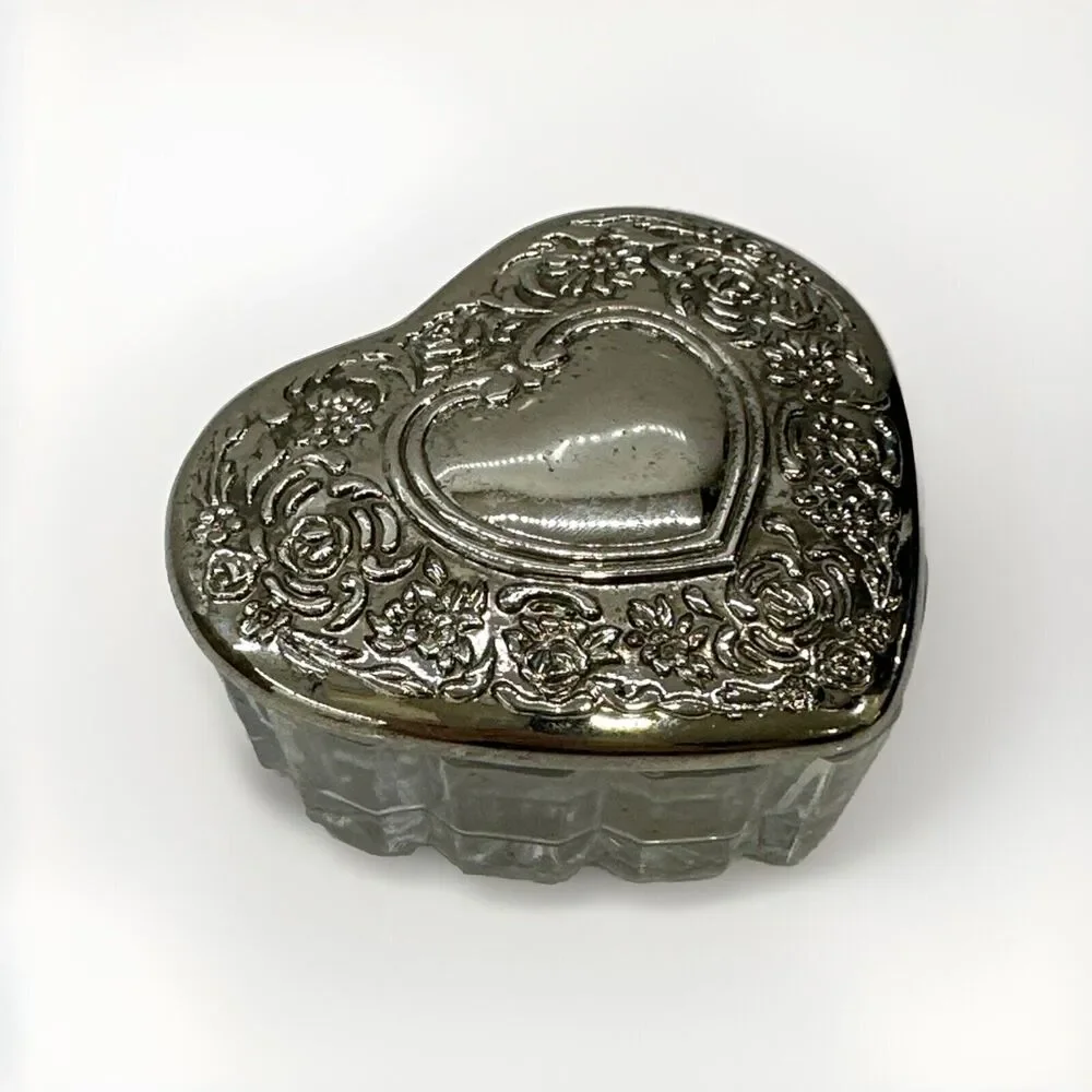 Vintage Heart Shape Silver and Glass Trinket Jewelry Box Candy Dish 3.5 in
